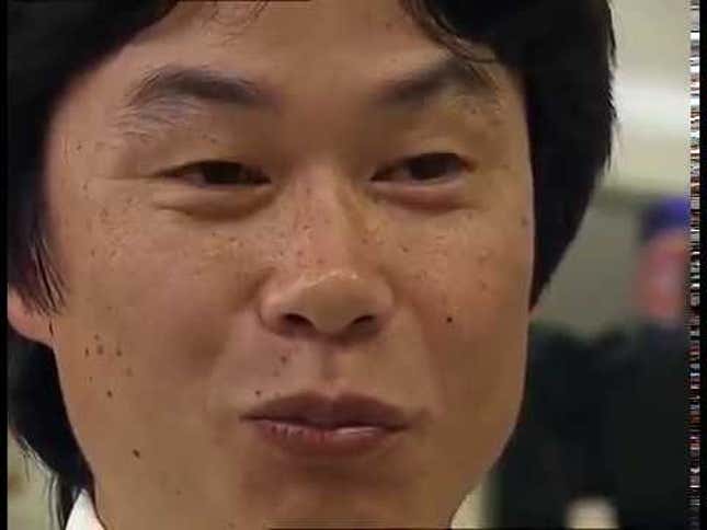 1994 Nintendo Documentary Gives Us A Look At Miyamoto's Desk