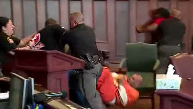 Image for article titled Murder Victim’s Sons Attack Their Mother’s Killer in Court