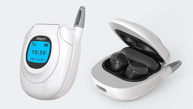 Image for article titled Samsung Wins the Wireless Earbuds War with Retro Clamshell Cellphone Charging Cases