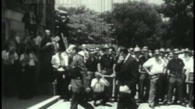 Alabama Greek System Wants a Cookie for Accepting a Few Blacks