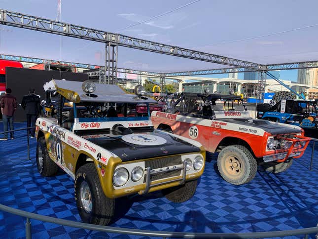 Image for article titled Here Is Everything Awesome I Could Find At SEMA This Year