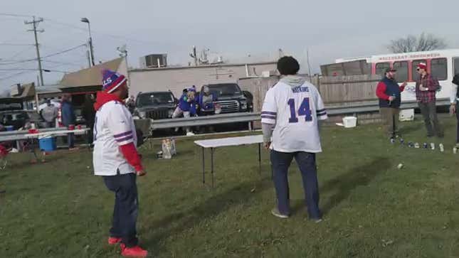 Bills Fans Roar, Grunt In Approval At Powerbomb Table Ceremony