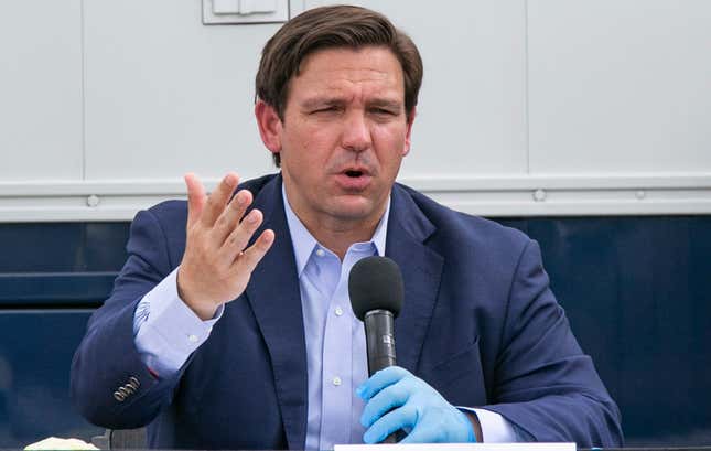 Image for article titled Florida Gov. Ron DeSantis Is Dumb AF, Claims Coronavirus Hasn’t Killed Anyone Under 25