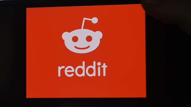 Image for article titled Reddit&#39;s Reportedly Cooking Up Its Own Clubhouse-Like Voice Chat Feature