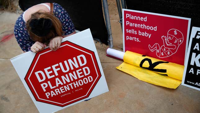 Image for article titled $5.1 Million in Federal Funding Will Really Help This Catholic Clinic Reach 'Abortion-Vulnerable Women'
