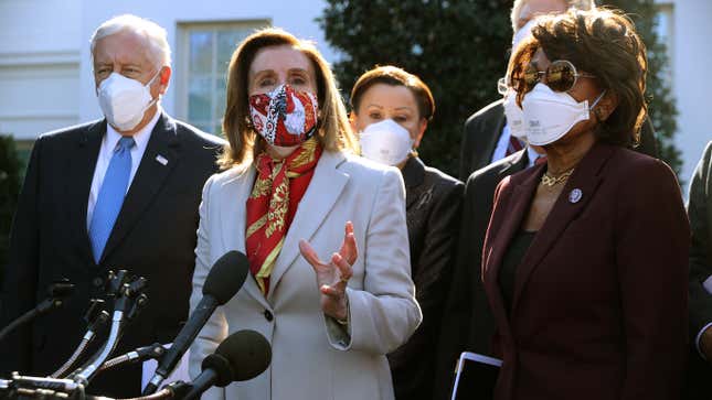 Image for article titled Nancy Pelosi Is Not Going to Censure Auntie Maxine, Who Is, Of Course, Right About Everything