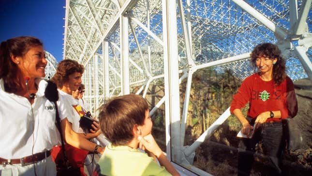 Image for article titled Advice for Surviving Lockdown, From a Woman Who Spent Two Years in a Closed Glass Structure