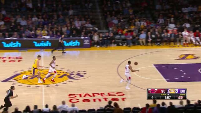 The Tryhard Chicago Bulls Went All Out And Denied Lakers Fans Free Tacos