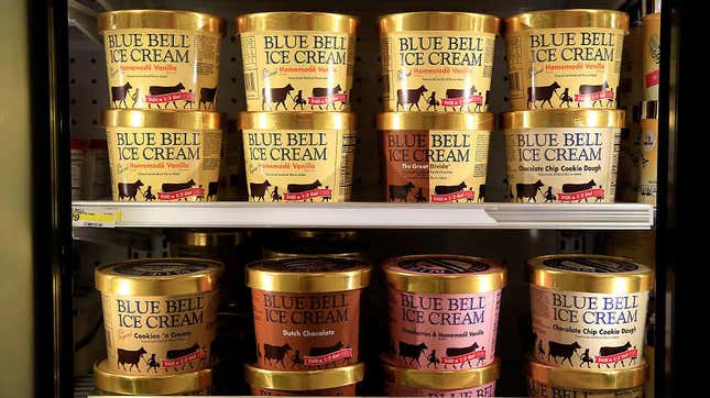 Image for article titled All Hail the Thelma & Louise of Dessert Thievery