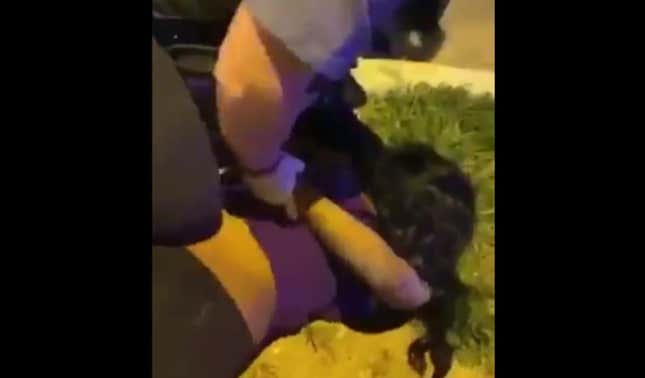 Image for article titled Kansas City Residents Accuse Officer of Using Excessive Force in Arresting Pregnant Black Woman