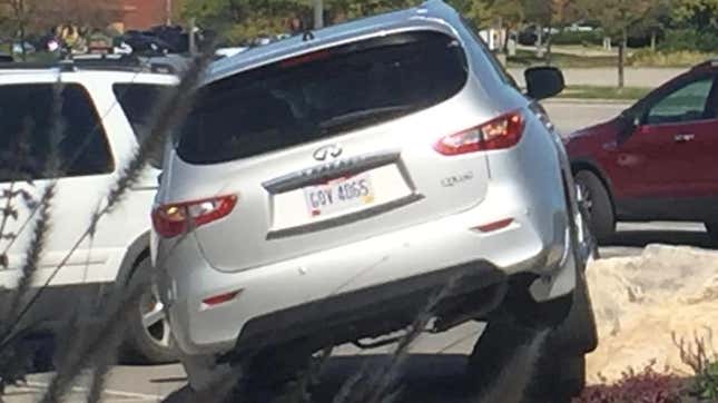 Image for article titled Here's Another SUV-Defeating Rock. Does Your Town Have One? Let Us Know.
