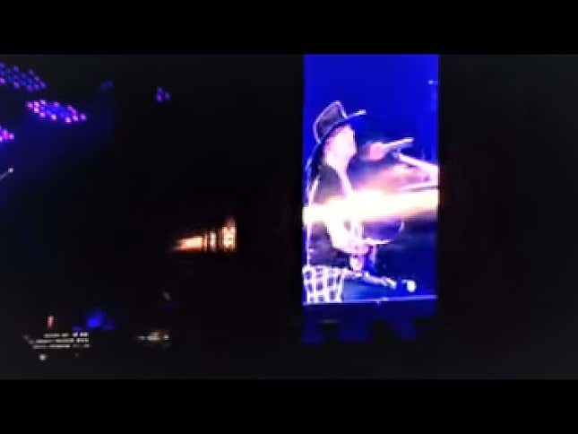 Axl Rose isn't "Knockin' On Heaven's Door," but he did have to cut a show short