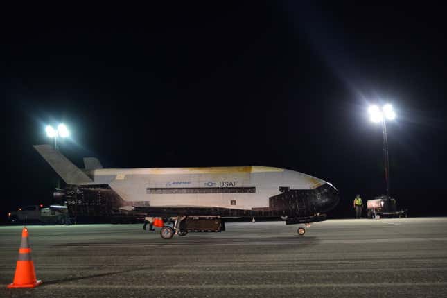 OTV-5 after landing in Florida, October 27, 2019.