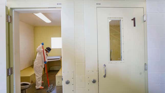 An inmate cleans a jail cell at Las Colinas Women’s Detention Facility in Santee, California, on April 22, 2020. 