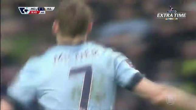 Man City Saves Draw With 92nd-Minute Free Kick Goal