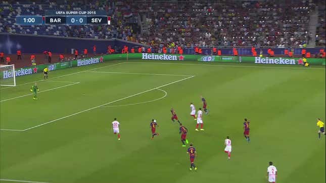 Lionel Messi And Éver Banega Are In The Middle Of A Free-Kick Contest