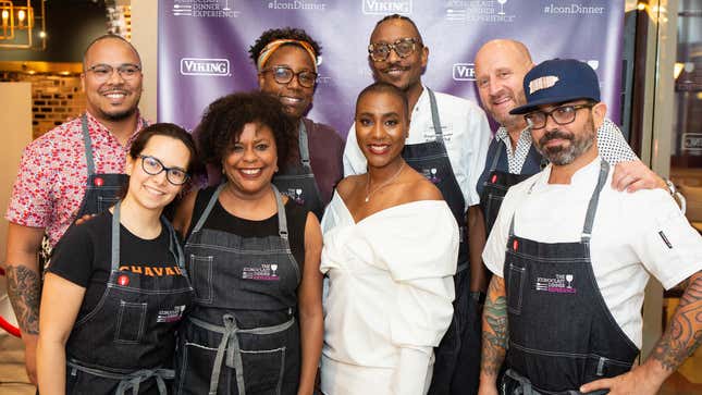 (l-r) Chef Jerome Grant, Pastry Chef Ilma Lopez, Heaven Hills Distillery Brand Educator Lynn House, 2019 James Beard Award nominee Chef Mashama Bailey, Iconoclast Dinner Experience creator and curator Dr. Lezli Levene Harvell, Chef Gregory Gourdet, Viking Brand Ambassador and Middleby Residential Creative Director Chef Jamie Laurita, and Chef Gabriel Hernández Febo pose at the IDE All-Star Culinary Bash on Saturday, May 4 in Chicago, Il.