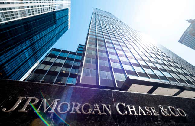 Image for article titled Banking While Black: JPMorgan Chase Says It Is ‘Sickened’ by Racism Exposed at an Arizona Bank