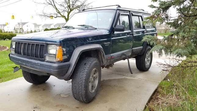 Image for article titled I'm Tired of Daily Driving a Shitbox So I'm Hunting for a Decent Winter Car