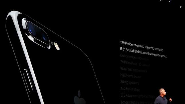 Image for article titled Features Of The New iPhone 7