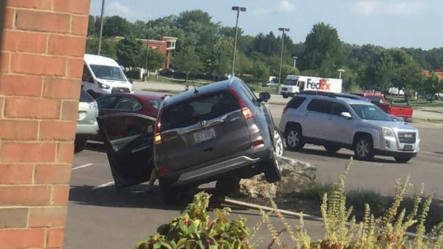 Image for article titled Here's Another SUV-Defeating Rock. Does Your Town Have One? Let Us Know.