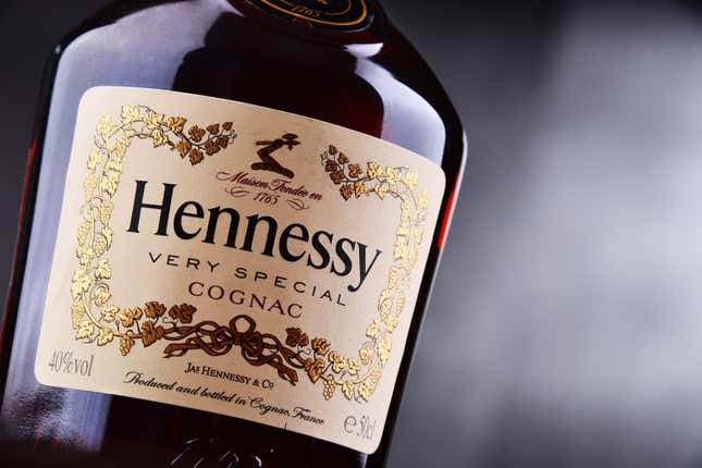 Image for article titled 9 Observations About the Video of the News Anchor Getting Hit By a Flying Hennessy Bottle In Cincinnati