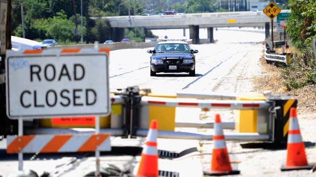 Image for article titled Hey, Knuckleheads: Want To Pollute Less? Stop Treating New Highways Like The Answer To Everything