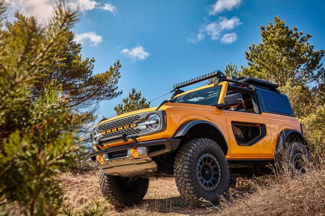 Image for article titled 2021 Ford Bronco: Every Official Picture We Could Find