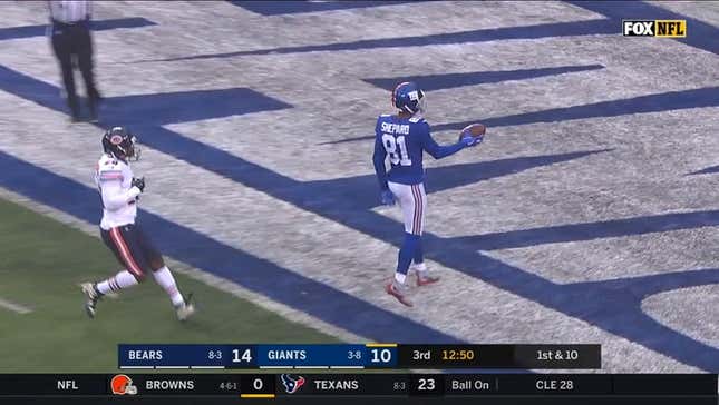Odell Beckham Jr. Slings Touchdown To Maintain Perfect Passing Record