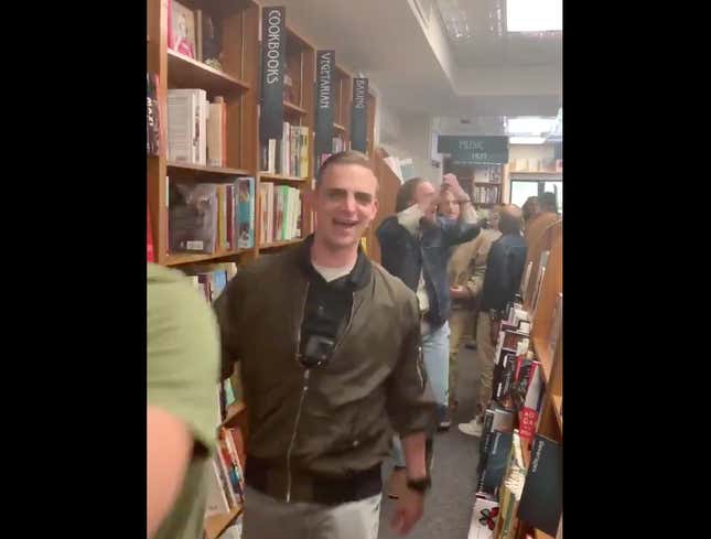 Image for article titled White Supremacists Descend Upon Book Store, Chant &#39;This Land is Our Land&#39;