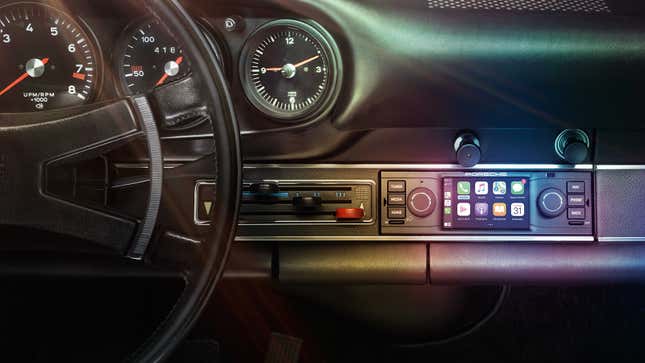 Image for article titled Porsche&#39;s $1,500 Retro Radio Means Old 911s Can Have OEM Touchscreens With CarPlay