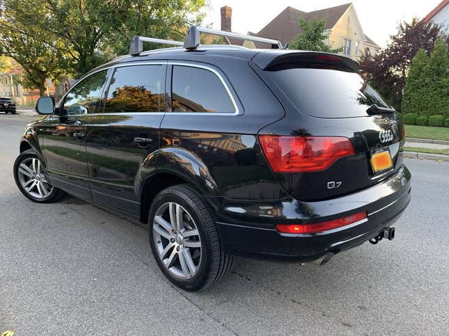 Image for article titled At $8,750, Is This 2009 Audi Q7 TDI S-Line A Bargain Hauler?