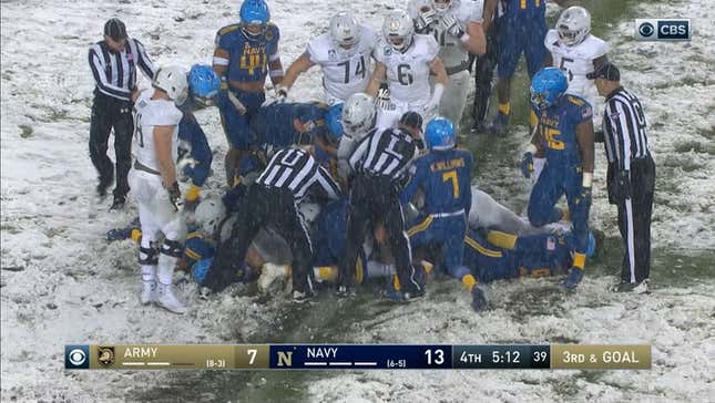Army Beats Navy After Late, Old-School Touchdown Followed By Last-Second FG Miss