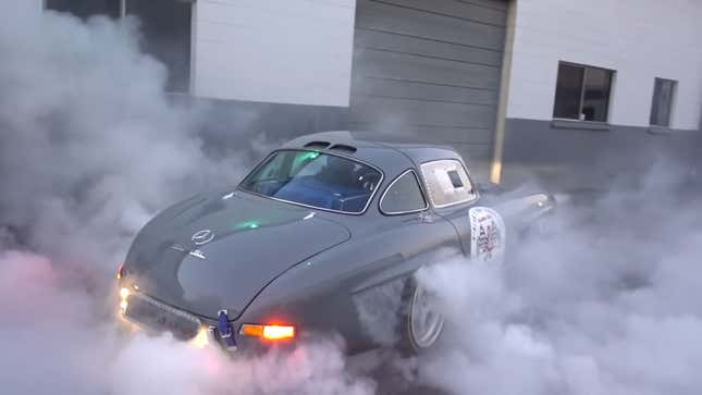 Image for article titled The Best 300SL Gullwing Replica is One That Does Mad Burnouts