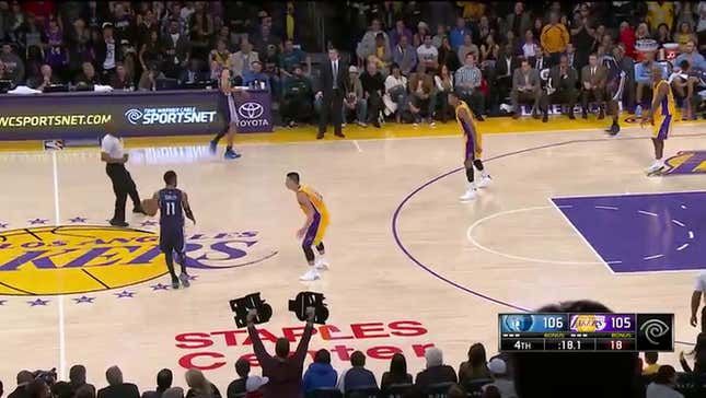 Kobe Flips Out Because Jeremy Lin, Rest Of Lakers Are Morons