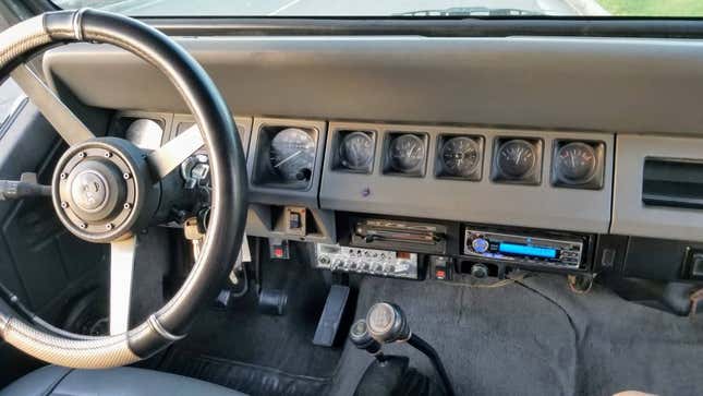 Image for article titled At $7,500, Will This 1991 Jeep YJ “Landrunner” Land a Buyer?