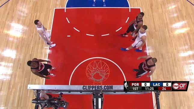Take A Moment To Admire How Bad This DeAndre Jordan Free Throw Attempt Is
