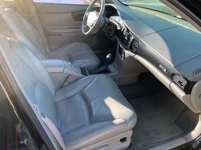 Image for article titled At $3,950, Is This 2000 Buick Regal GS A Winter Beater You’d Drive Year-Round?