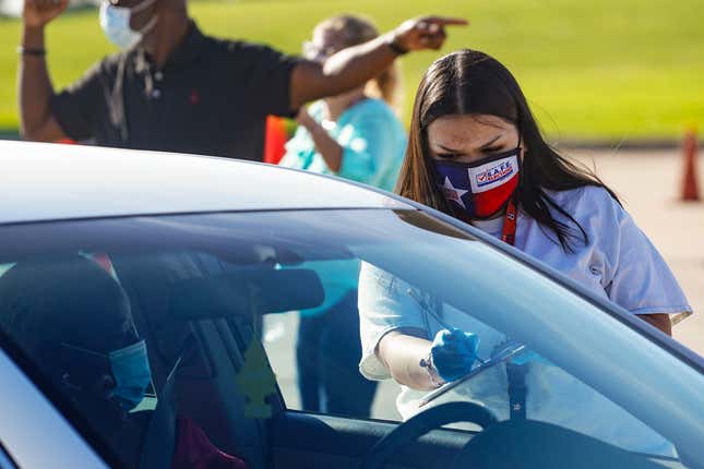 Image for article titled There's an Eleventh-Hour Battle to Save 127,000 Ballots in Texas