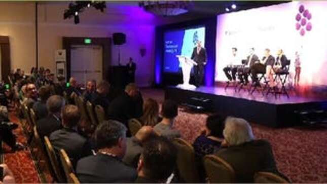 Yahoo Shareholder Hits on Marissa Mayer Like a Total Creep