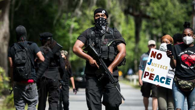 Image for article titled Armed Black Men Show Up In Neighborhood Where Armed White Men Lynched Ahmaud Arbery