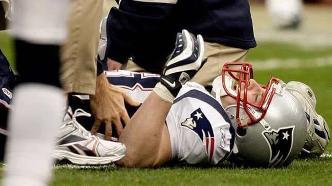 Image for article titled Everyone At Hospital Already Hates Wes Welker