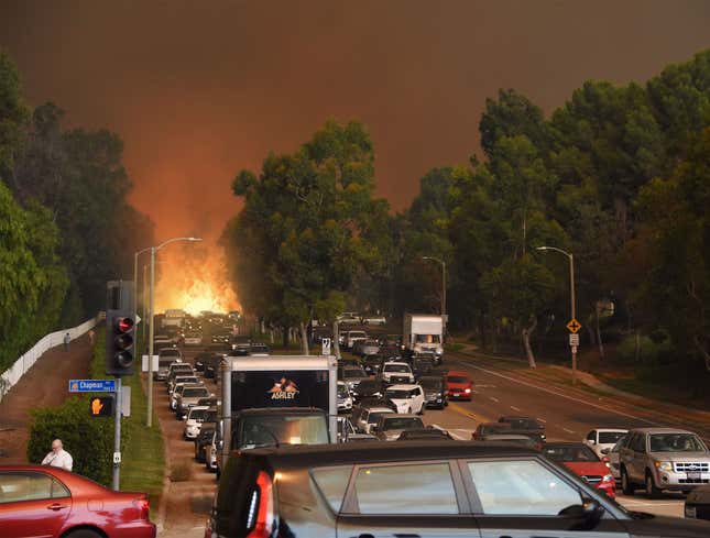 Image for article titled Frustrated Wildfire Spends Hours Stuck In L.A. Traffic
