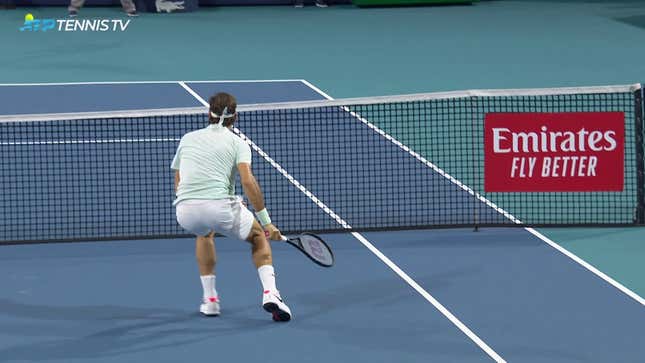 Roger Federer Booted Up The Wii Tennis