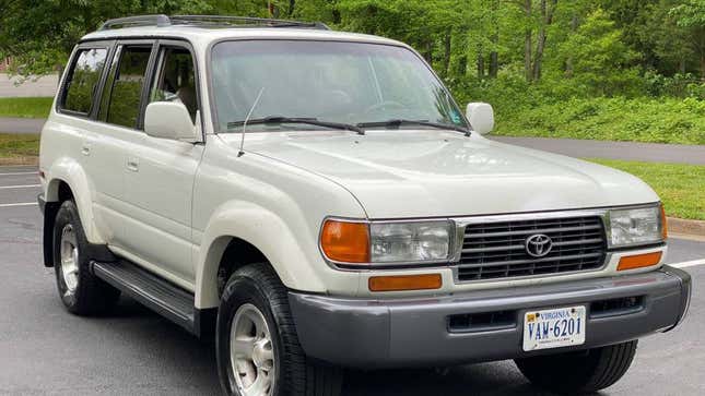 Image for article titled At $7,200, Is This 1996 Toyota Land Cruiser A Bruiser You Might Land?