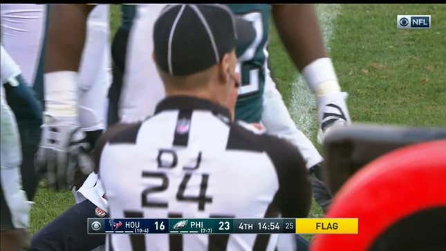 Demaryius Thomas Carted Off With Torn Achilles