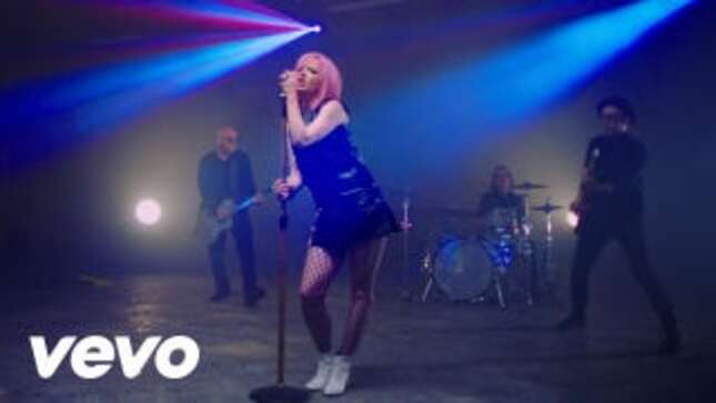 New Garbage Song Sounds Just Like Old Garbage Songs and Thank God For That