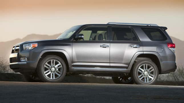 Image for article titled Woman Steals Her Toyota 4Runner Back After Stalking Thieves for Two Days