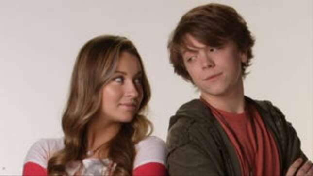 Image for article titled Disney's Life with Derek Stars Have Always Known How Horny and Borderline Incestuous That Show Was