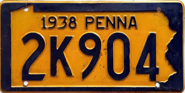 Image for article titled Here&#39;s Proof That America&#39;s Old License Plates Were Way Cooler Than Today&#39;s